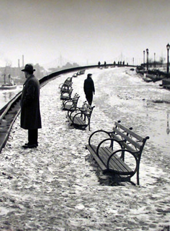 Esplanade,EastRiver,NewYork,1948